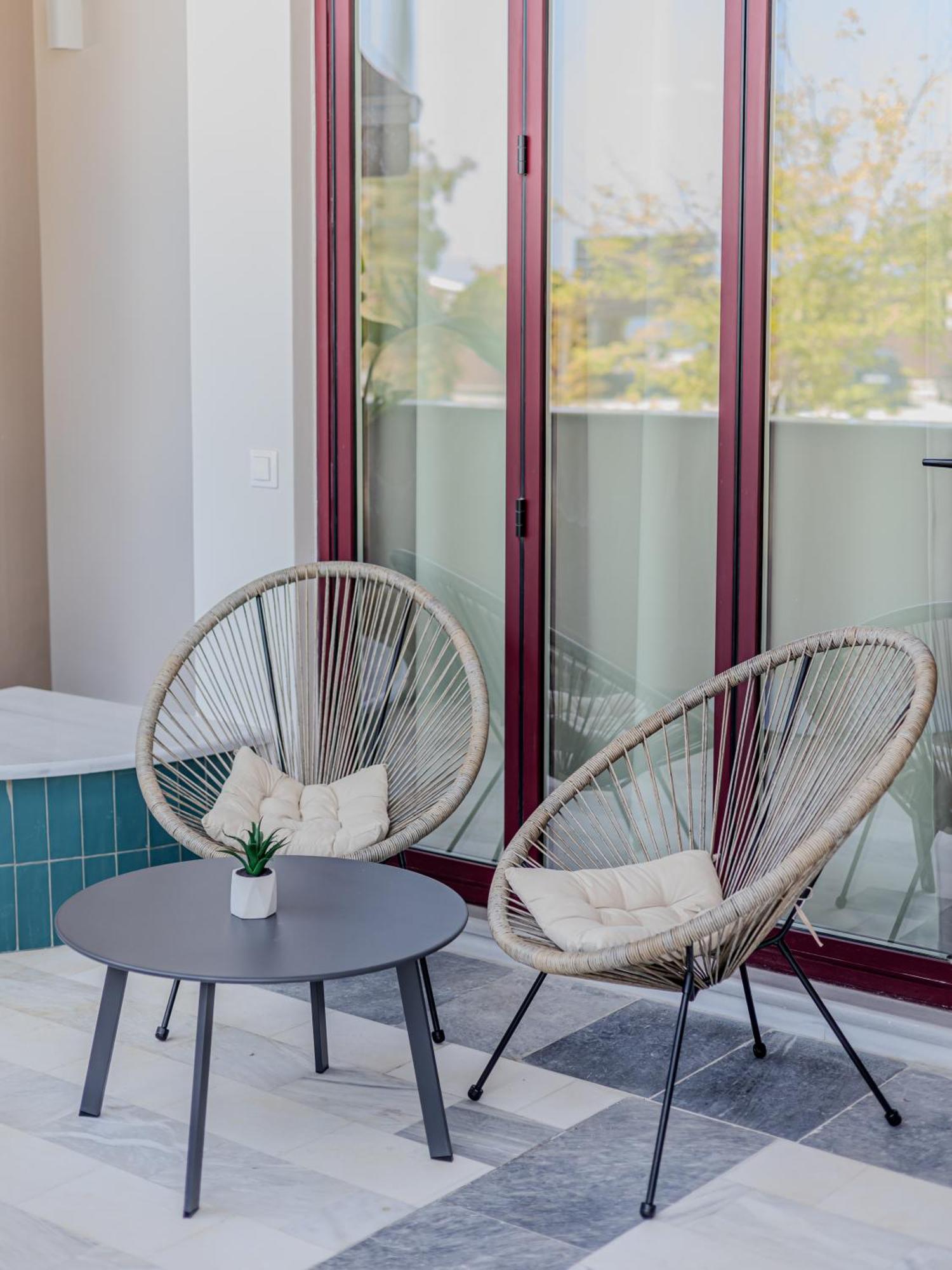 Leisure Escape With A Sea View By Salt